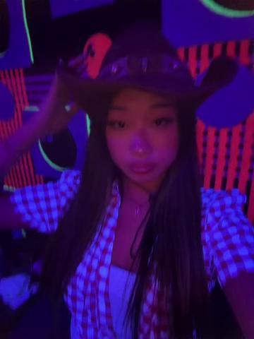 @yulia