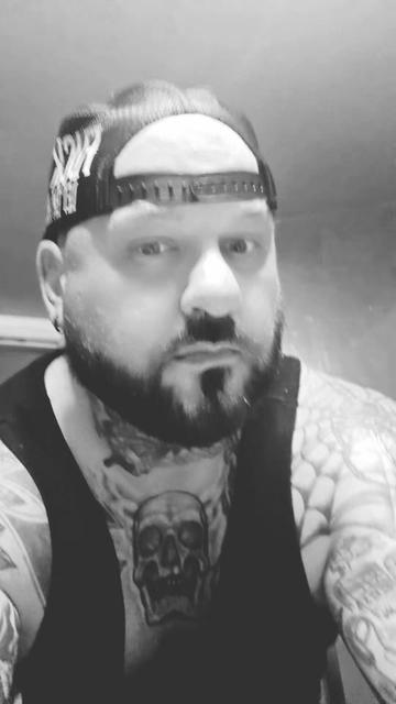 @tattedtrash