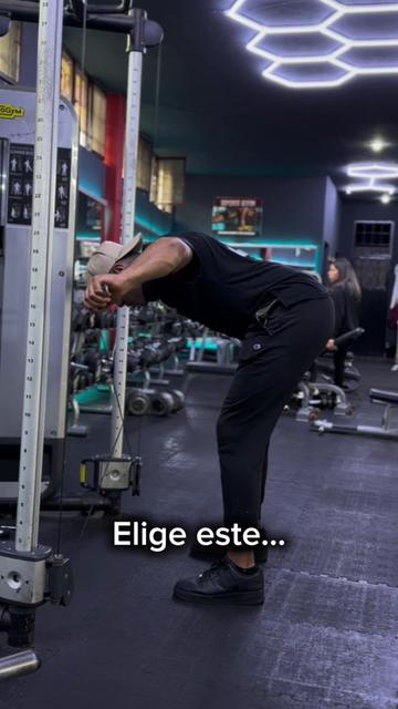 @PERSONAL TRAINER