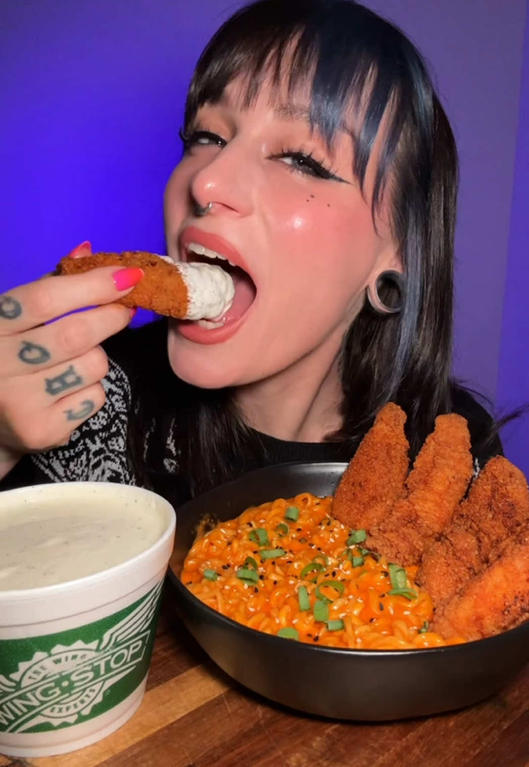 @ItsHungryAmber