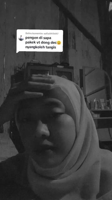 @Butiran debu🌺