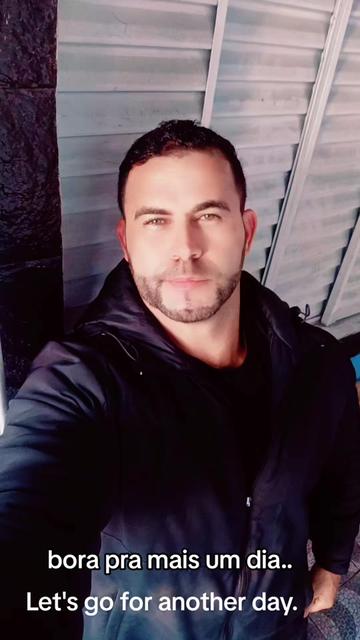 @olhos 👁👁de gato🐈