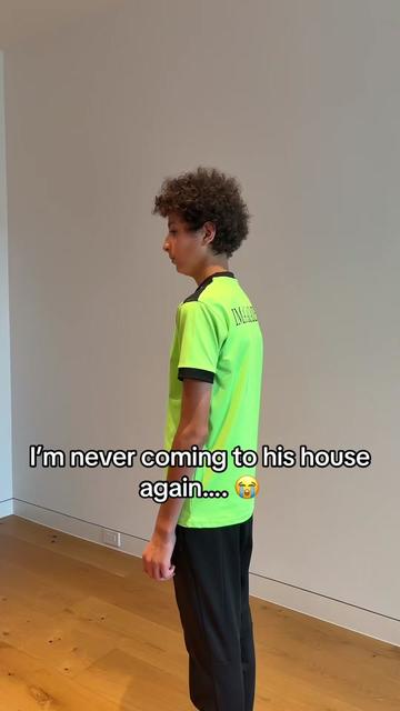 @SourBoymomo