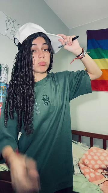 @...✂️