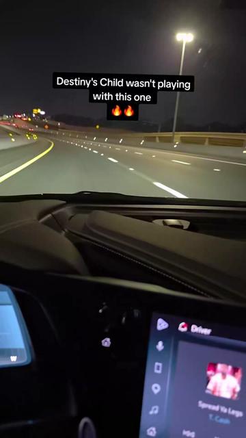 @MoMoney