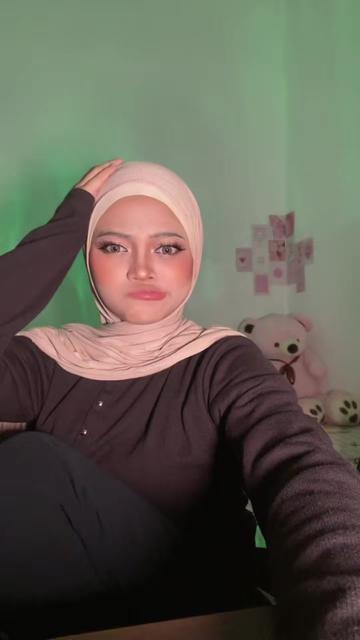 @heeyrenaa