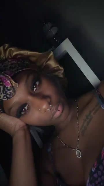 @kiekey111