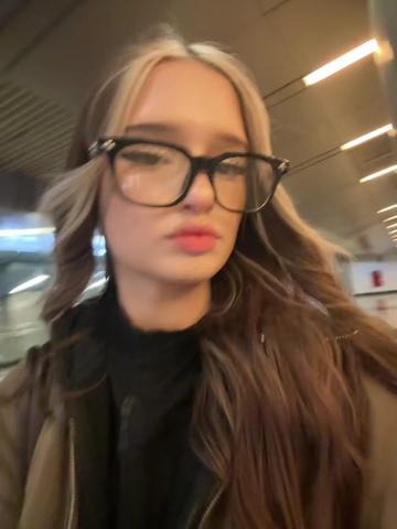 @Пчела