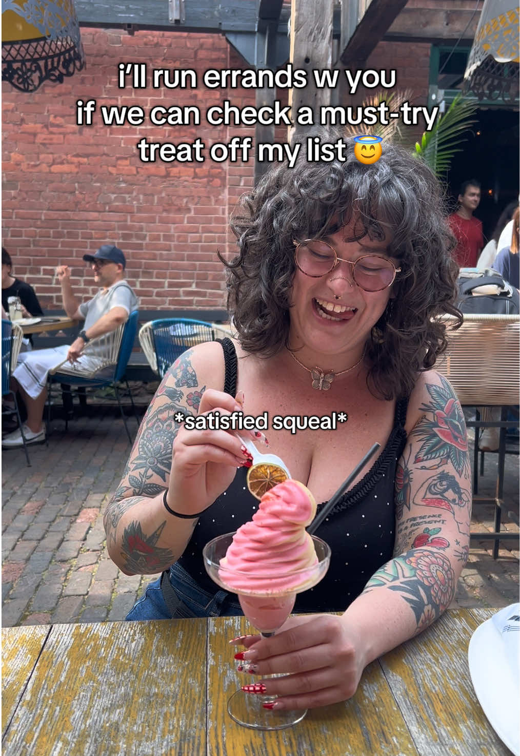 @Hillary🇨🇦