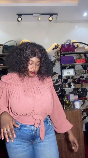 @GouraFashionShop(GouralaBombe)