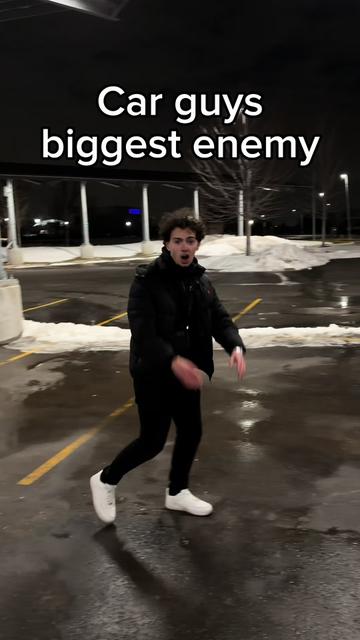 @jovoswhips