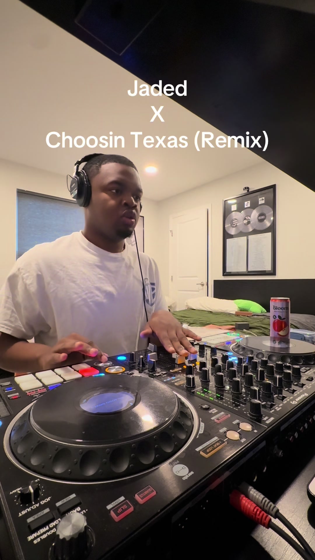 @DJ Vic