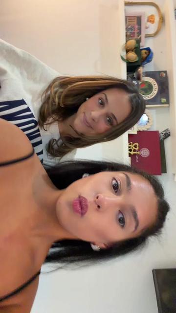 @Chlo Love 🪩💄✨