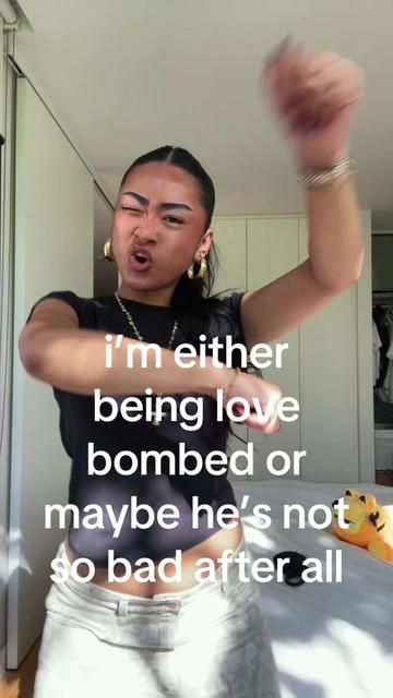 @TH💋NIA