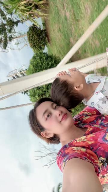 @Miss.Siri.. LIFE..🎉