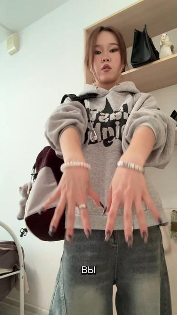 @snixx_
