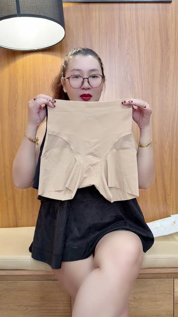 @Ổ Của Lộc1376