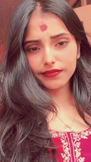 @rakhi thakur🌸🕊️