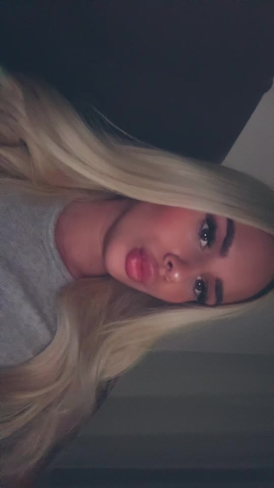@ANJA❄️