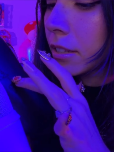 @Luna Bloom ASMR