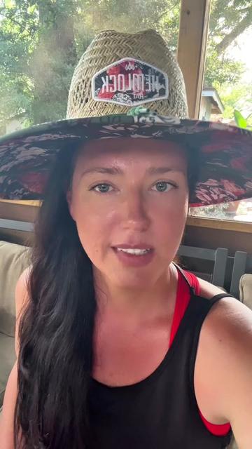 @TheZenHenandTheHoneyBee