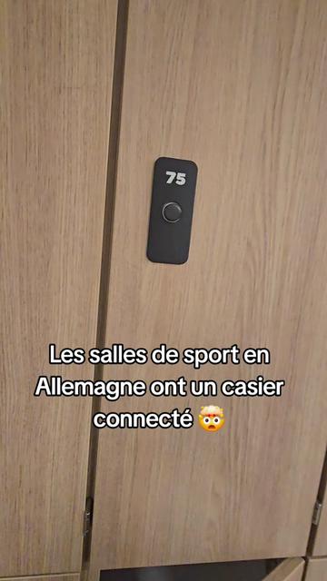 @Les Histoires de Larry