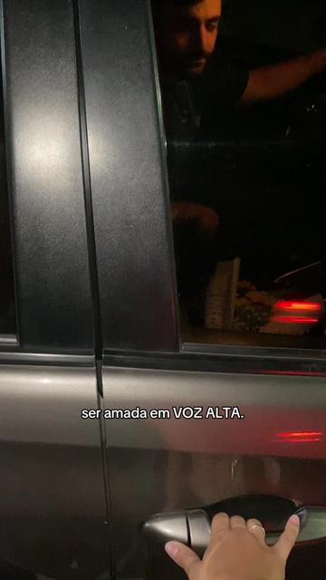 @Aninhacastr