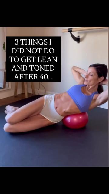 @Lydia Magnoli | Home Workouts