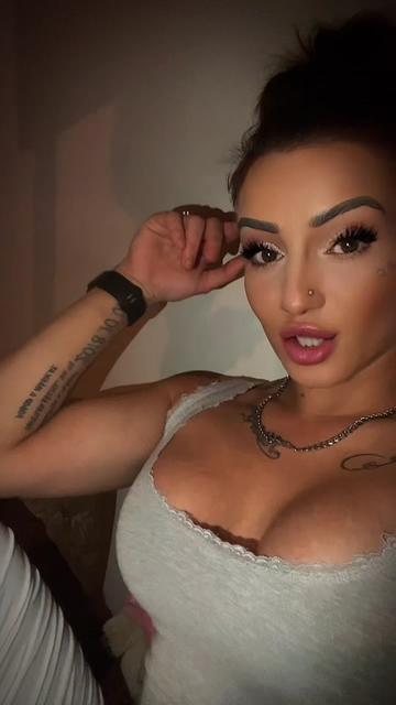 @❤️Nikoletta Georgina🖤