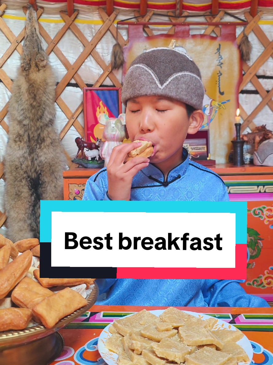@Mongolian Nomad Family