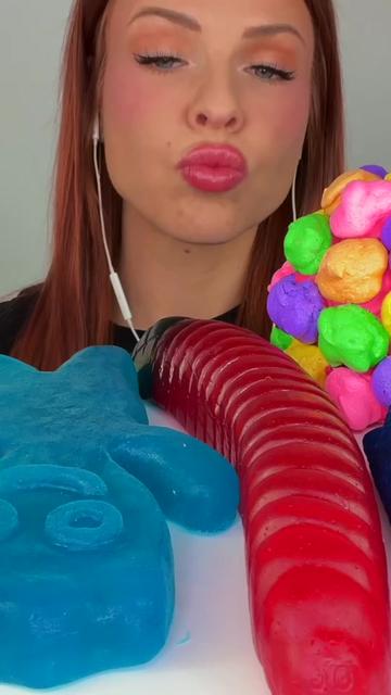 @HunniBee ASMR