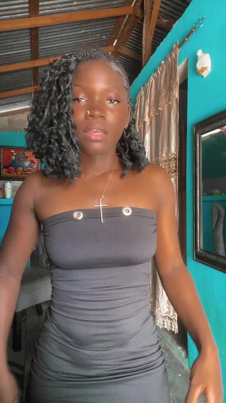 @𝓛𝓪𝓱 𝔂𝓾𝔂𝓾🧸💕2006🧃