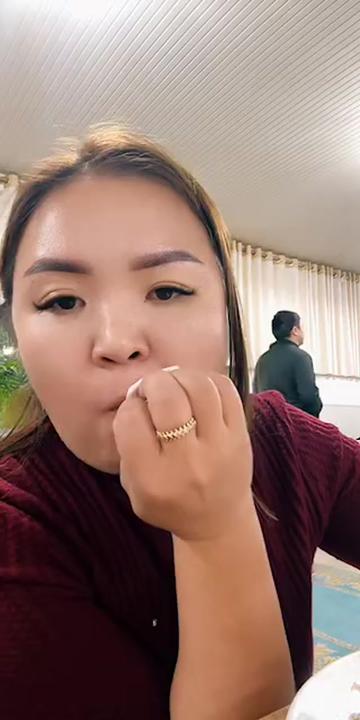 @Zamira_braand