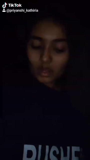 @priyanshi_kathiria