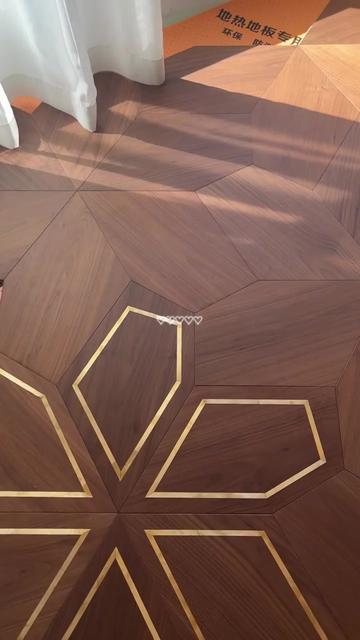 @.woodfloor