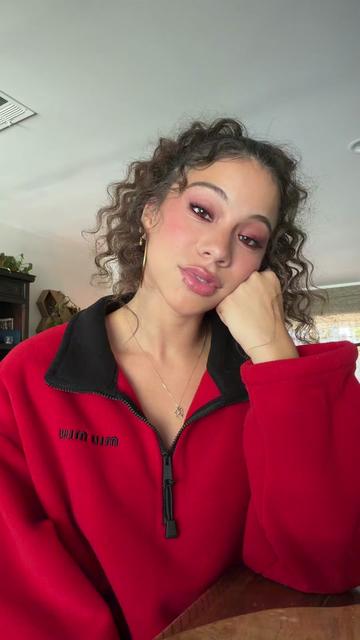 @Kiara