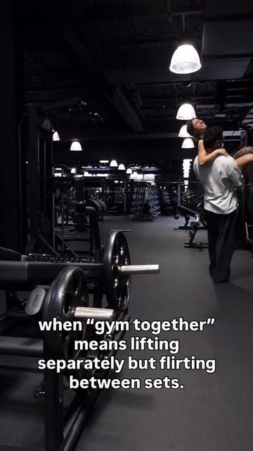 @adrianaciani
