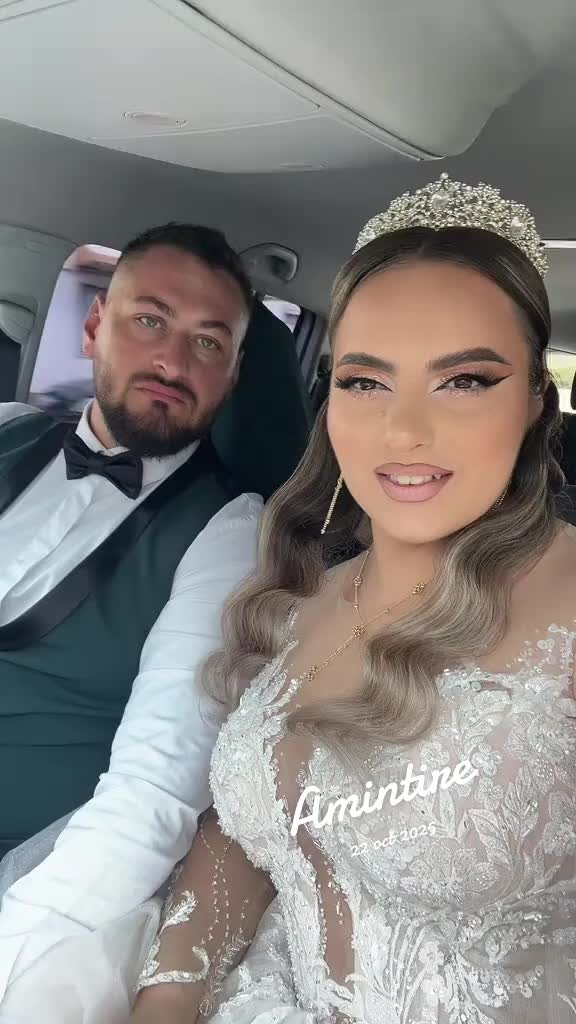 @D&icirc;rlă ( VLADU) Rebecca