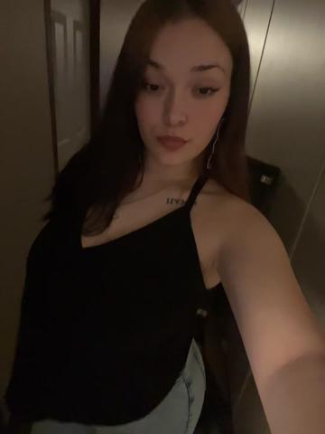 @thefemalecasanova