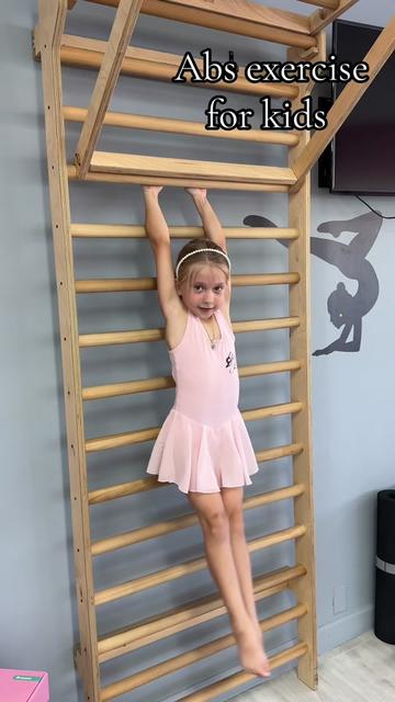 @Professional stretching studio