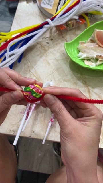@Hiền bông dạy làm giỏ quà