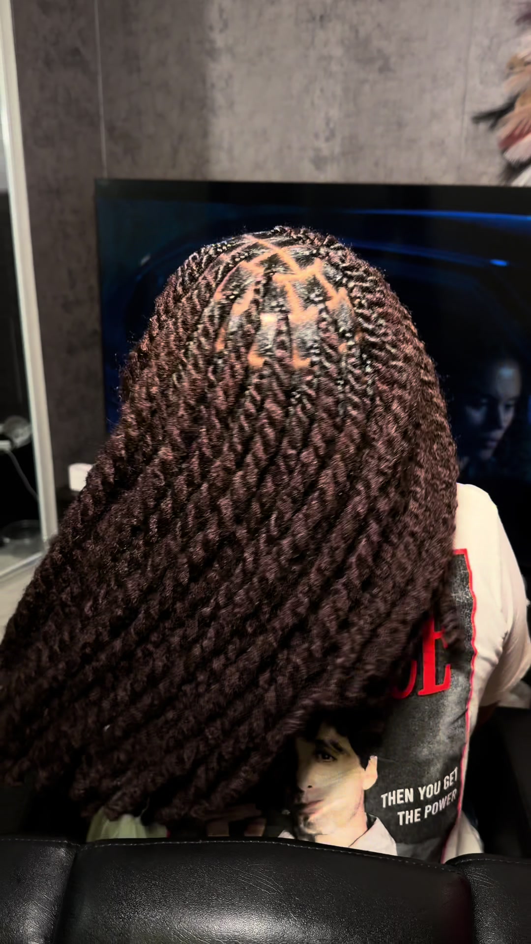 @DERA HAIRSTYLES