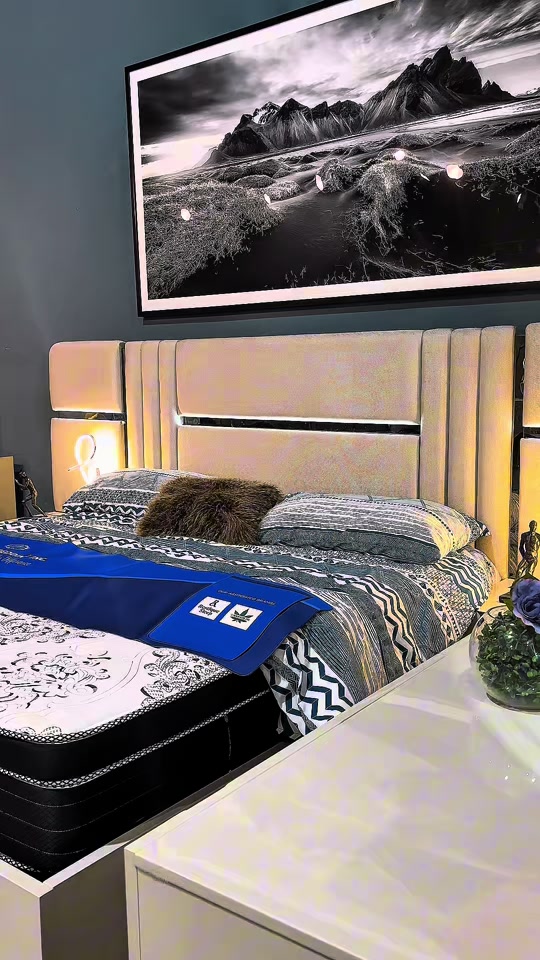 @Royal living furniture