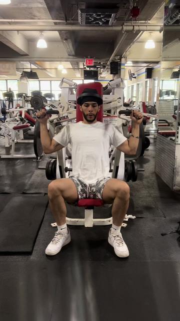 @Zo