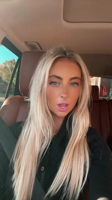 @Cam👱🏼♀️