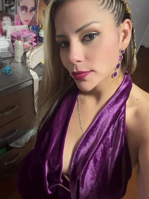 @Selenita car