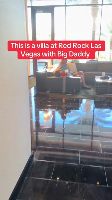 @The Vegaspaulyc show