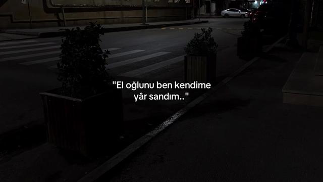 @𝓜.