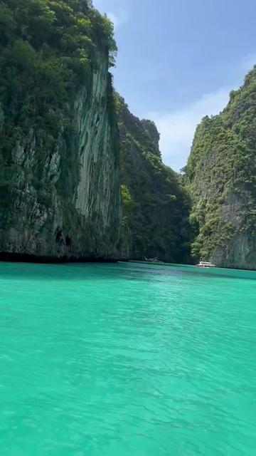 @ThaiForTourists