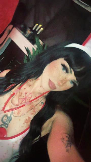 @🕷️🕸️🖤